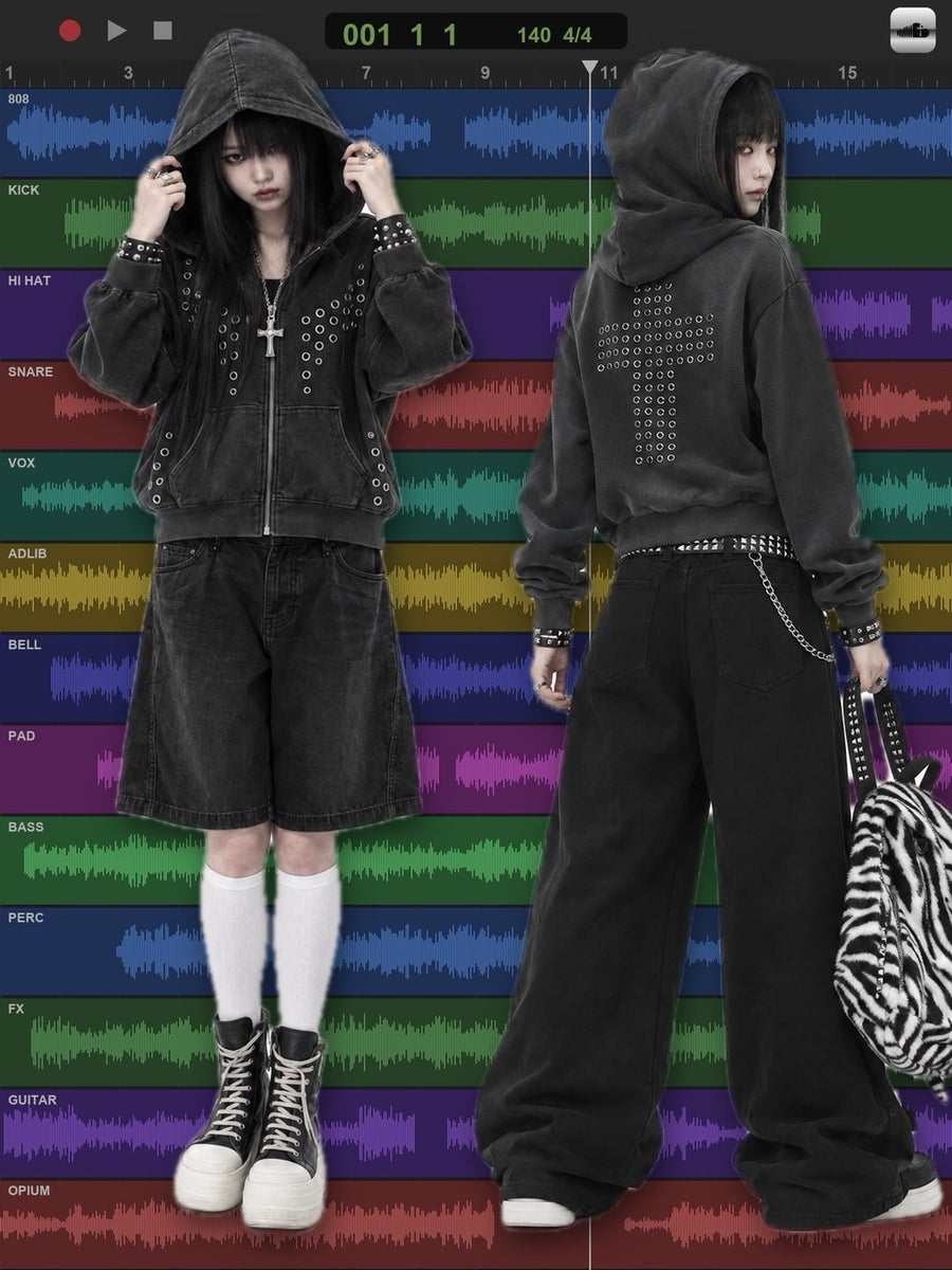 "zebra fur" backpack 着用イメージ 2 | OPIUM CLOUD